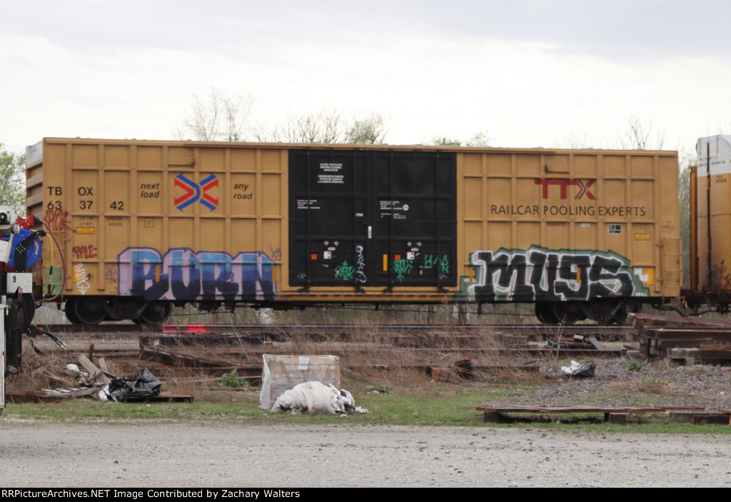 TBOX 633742